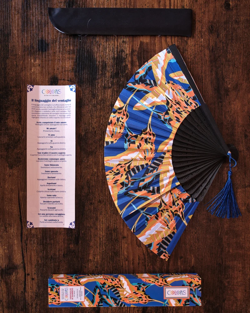 Ventaglio in Bamboo Air Butterflies Blue Colors