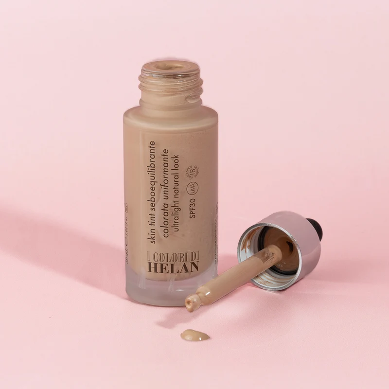 SKIN TINT SEBOEQUILIBRANTE colorata uniformante, ultralight natural look SPF30 30 mL- Helan